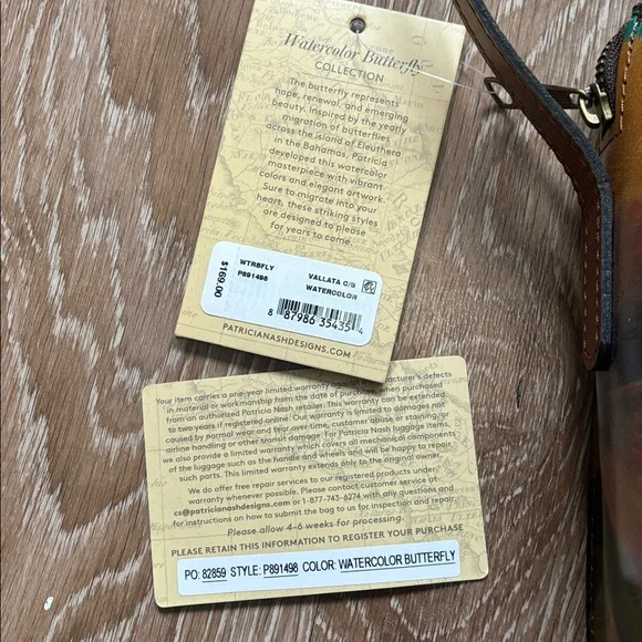 New! Patricia Nash watercolor butterfly Vallata crossbody bag, genuine leather - Picture 3 of 16